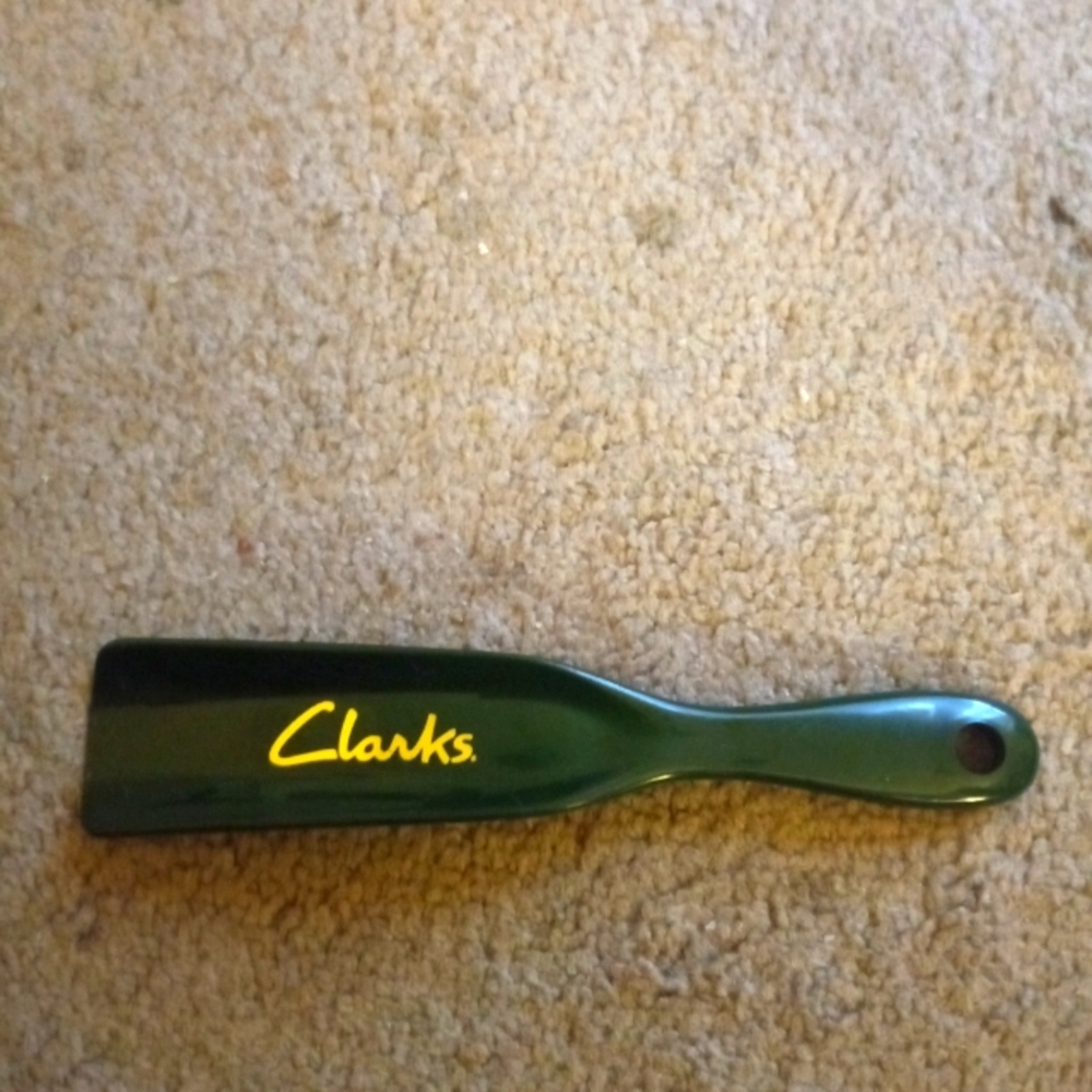 Clarks shoe horn